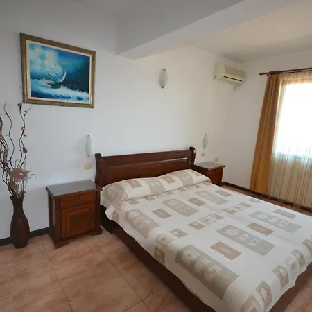 Family سوزوبول