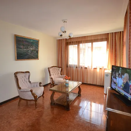 семеен море 3* Σωζόπολη